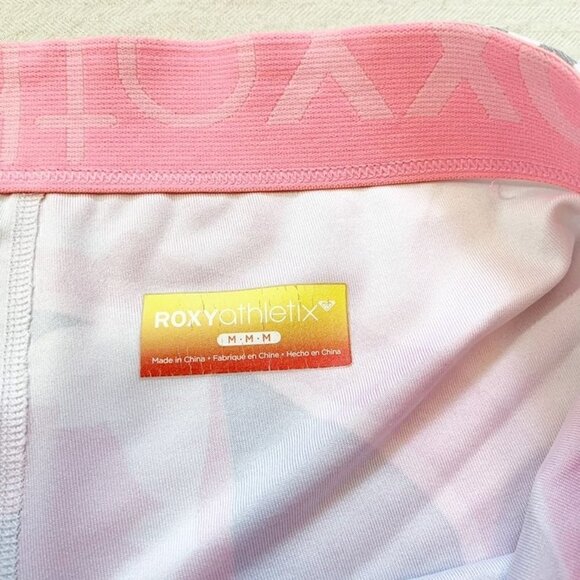 Roxy athletix patterned printed biker bike booty shorts - Size Medium - Picture 3 of 7